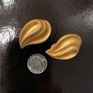 80s clip on earrings